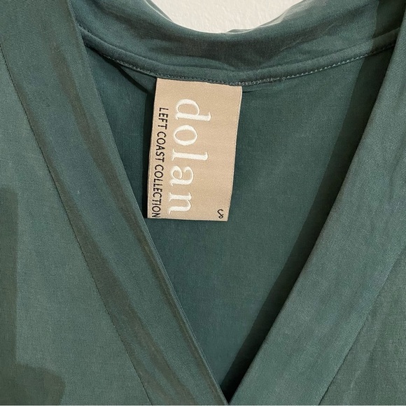Dolen Left Coast Collection- Anthropologie Brand Womans Green Tunic Top Small - Picture 2 of 4